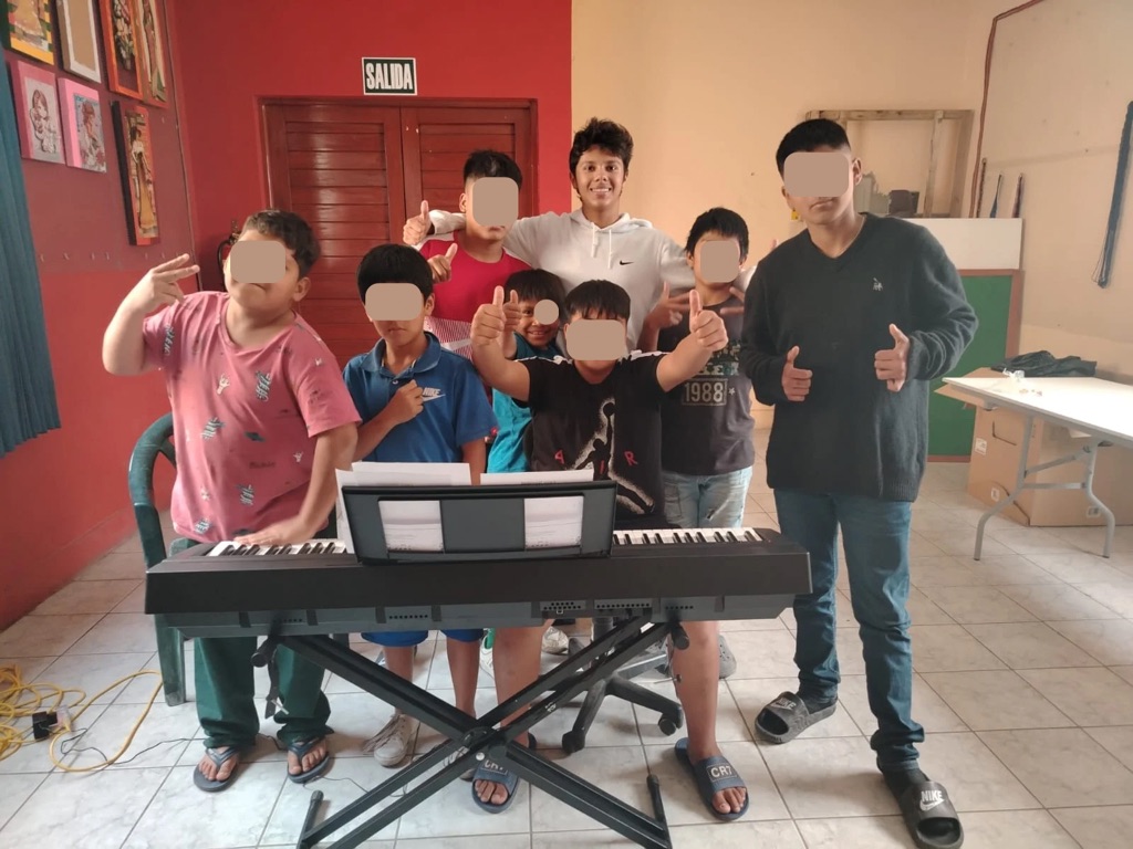 Music learning in the community